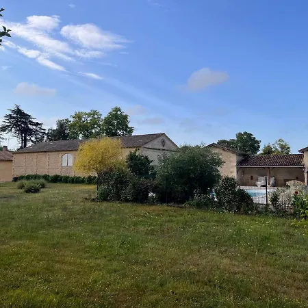 Maison De Maitre Dans Un Parc Clos De 3 Hectares